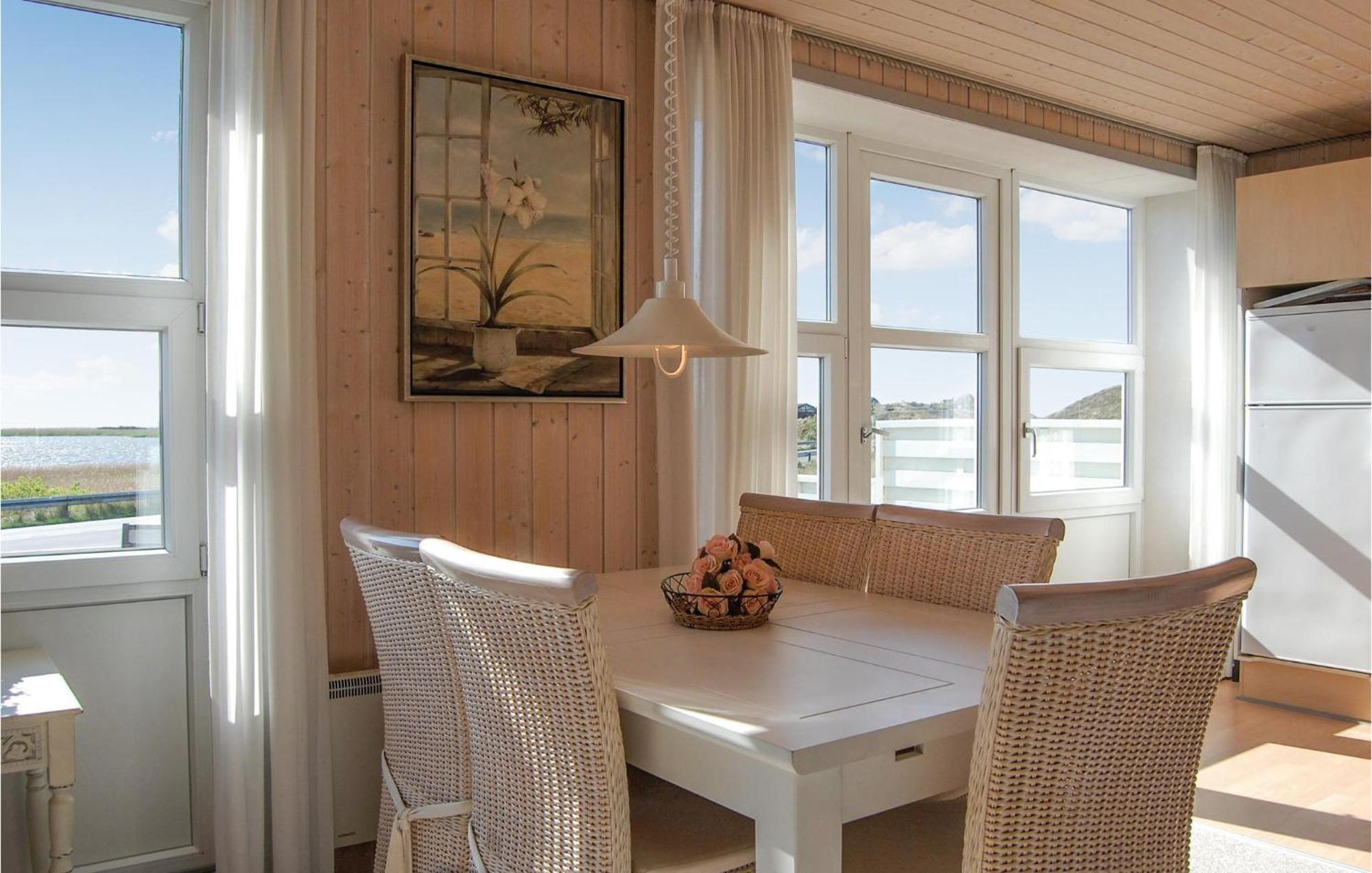 2 Bedroom Gorgeous Home In Hvide Sande Havrvig Exterior foto